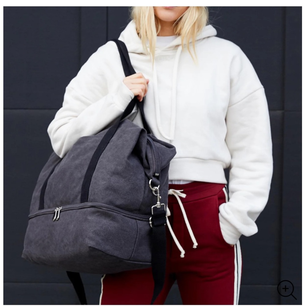 Lo & Sons Catalina Deluxe large weekender bag